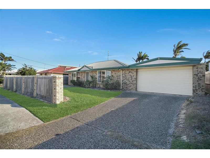 56 Lowanna Drive, Buddina QLD 4575