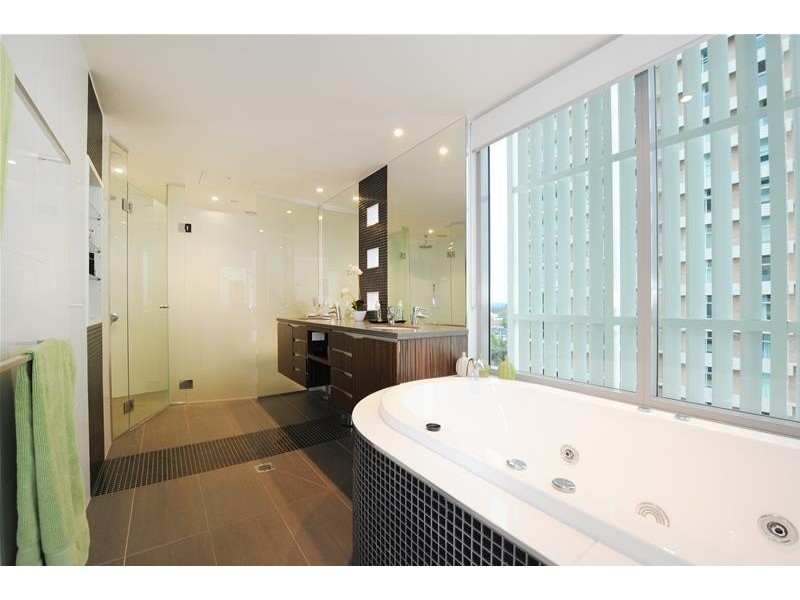 601/42 Duporth Avenue, Maroochydore QLD 4558