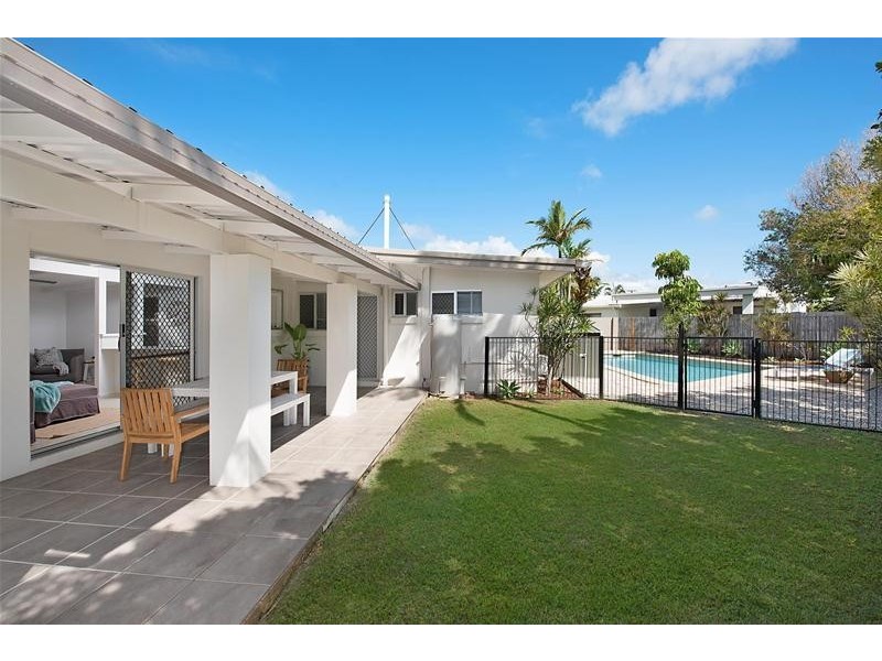 6 Pildara Court, Wurtulla QLD 4575