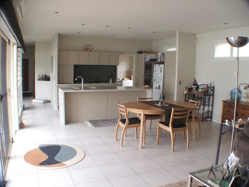 14 Magnetic Street, Parrearra QLD 4575