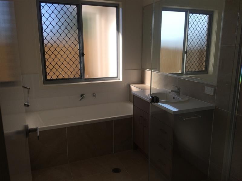 47 Wilderness Circuit, Little Mountain QLD 4551