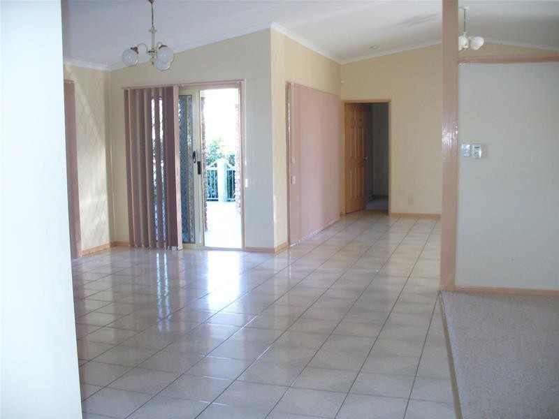 14 Chiswell Place, Maroochydore QLD 4558