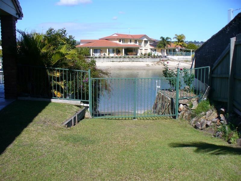14 Chiswell Place, Maroochydore QLD 4558