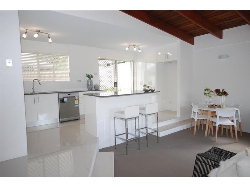 41 Elinya Street, Battery Hill QLD 4551