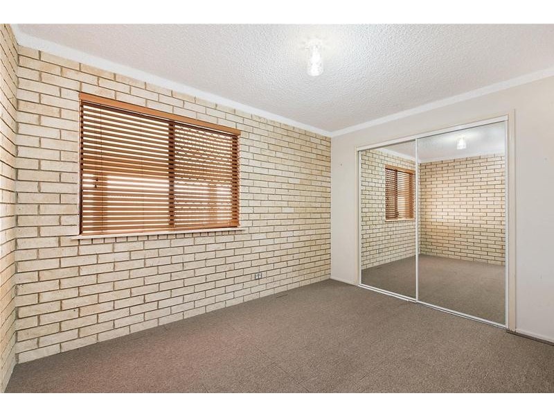 2/4 Yallanga Place, Mooloolaba QLD 4557