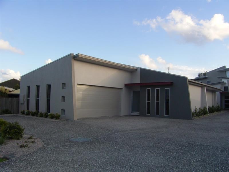 1/7 Greygum Court, Mooloolaba QLD 4557