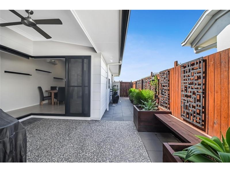 6b Prudence  Place, Meridan Plains QLD 4551