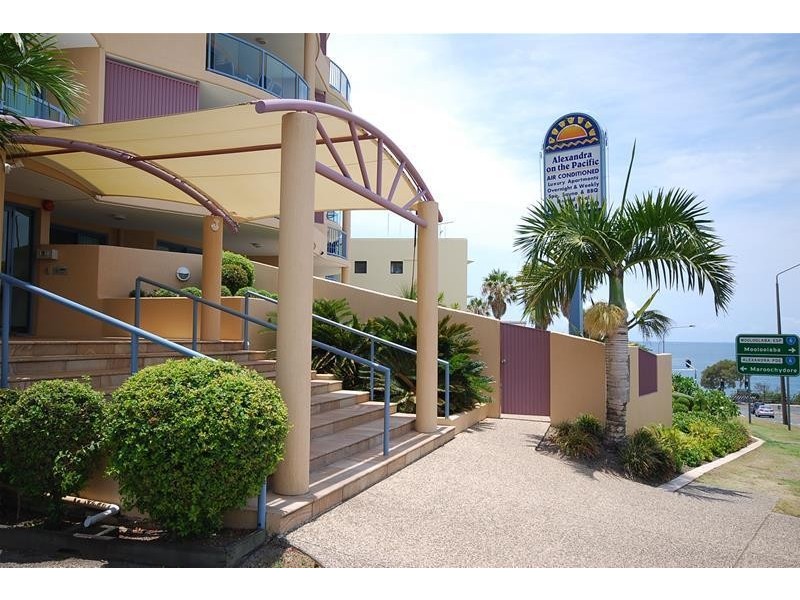 5/4 Buderim Avenue, Alexandra Headland QLD 4572