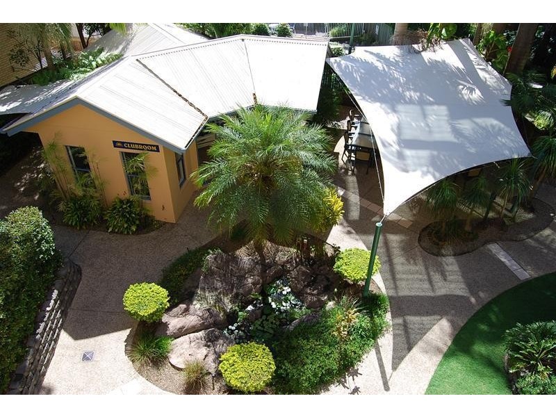 5/4 Buderim Avenue, Alexandra Headland QLD 4572