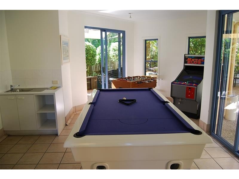 5/4 Buderim Avenue, Alexandra Headland QLD 4572