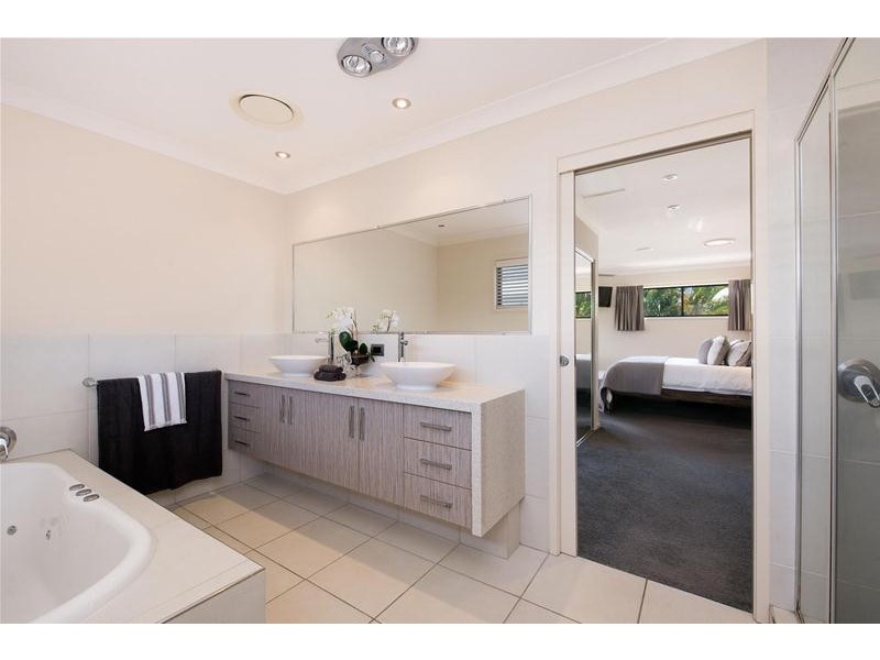 24 Seahorse Drive, Twin Waters QLD 4564