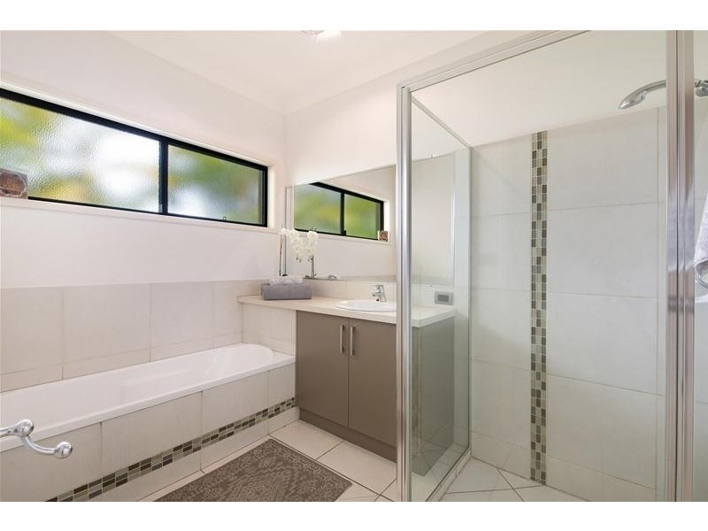 24 Seahorse Drive, Twin Waters QLD 4564