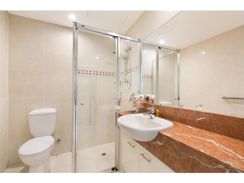 2/49 River Esplanade, Mooloolaba QLD 4557