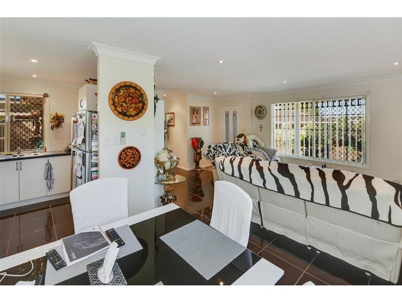 8/23 Blackwood Street, Maroochydore QLD 4558