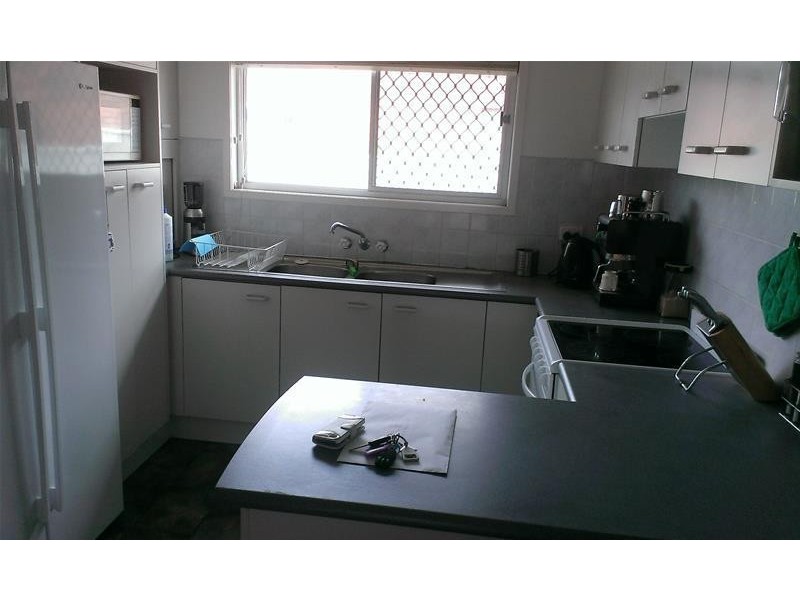 42 Tarcoola Avenue, Mooloolaba QLD 4557