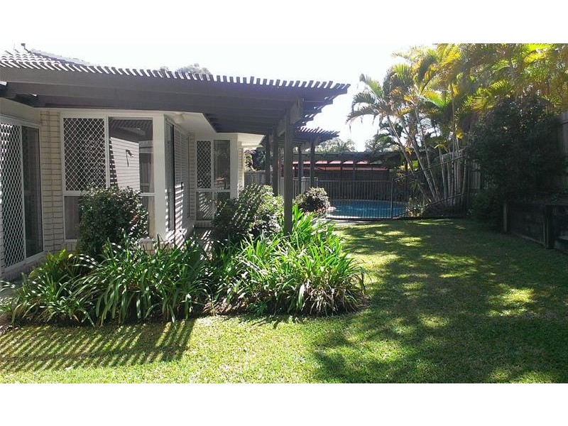 1 Lancewood Close, Buderim QLD 4556