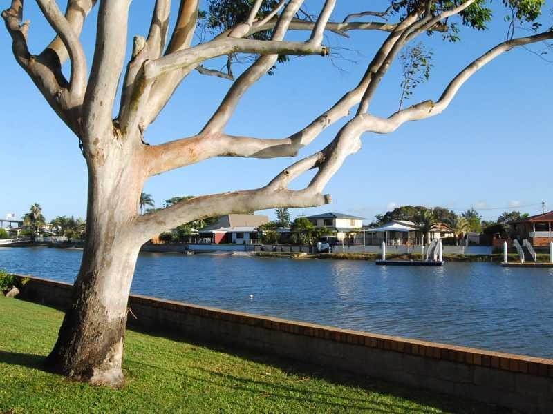 8/11-13 Woomba Place, Mooloolaba QLD 4557