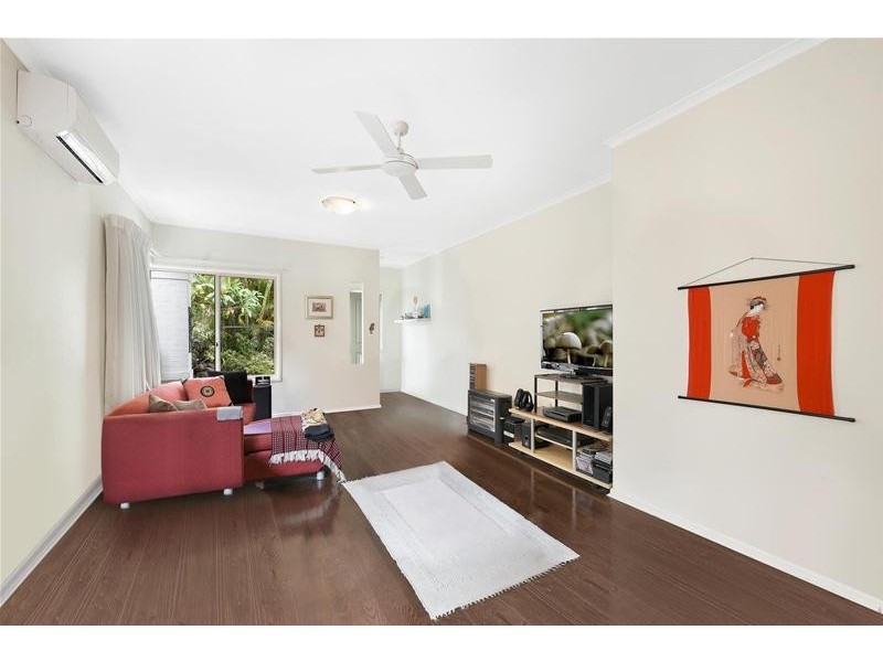 27/1 Poinsettia Court, Mooloolaba QLD 4557