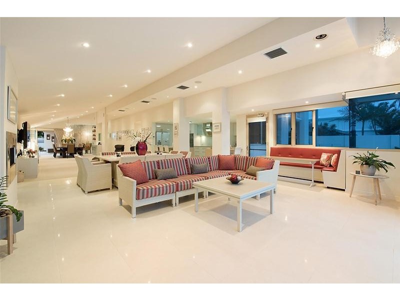 12 Cypress Court, Minyama QLD 4575