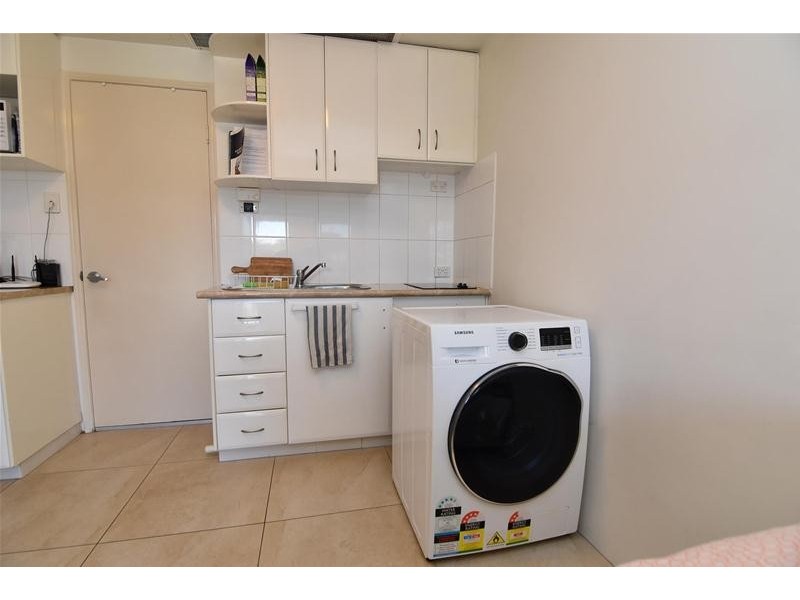 25/13 Mooloolaba Esplanade, Mooloolaba QLD 4557