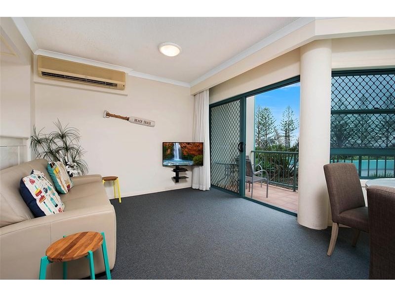 10/146 Alexandra Parade, Alexandra Headland QLD 4572