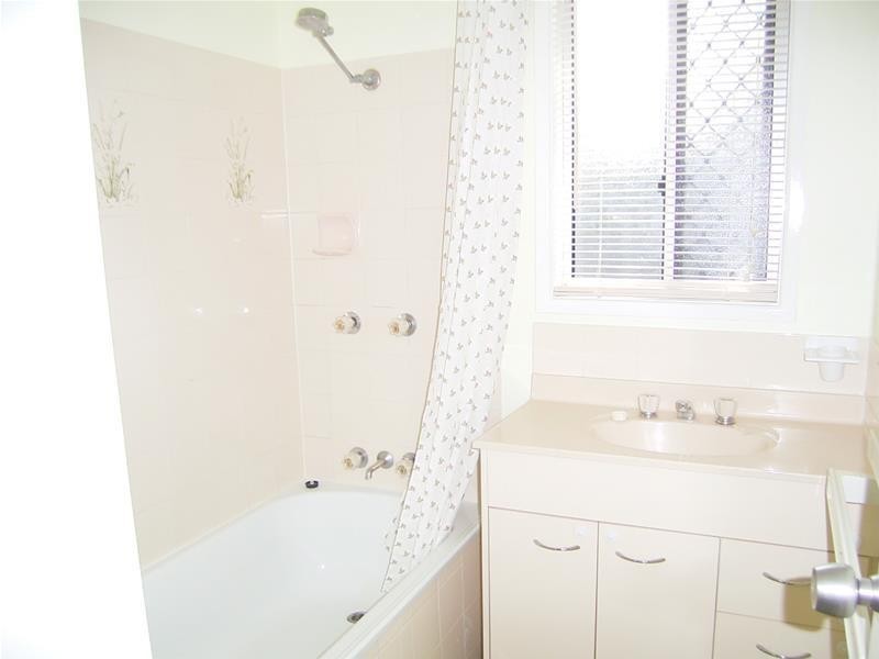 18 Anthony Avenue, Mooloolaba QLD 4557