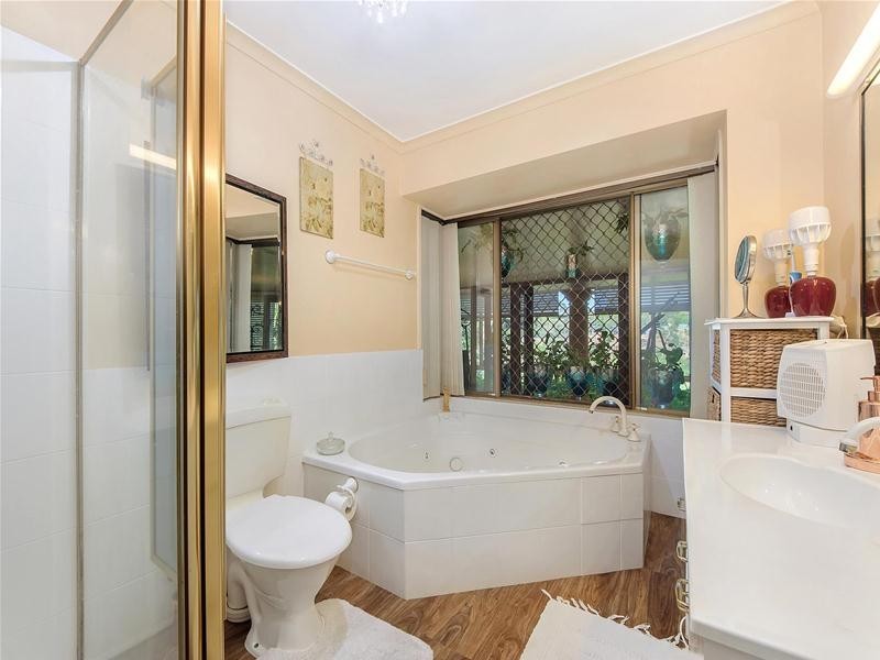 55 Illawong Way, Karana Downs QLD 4306