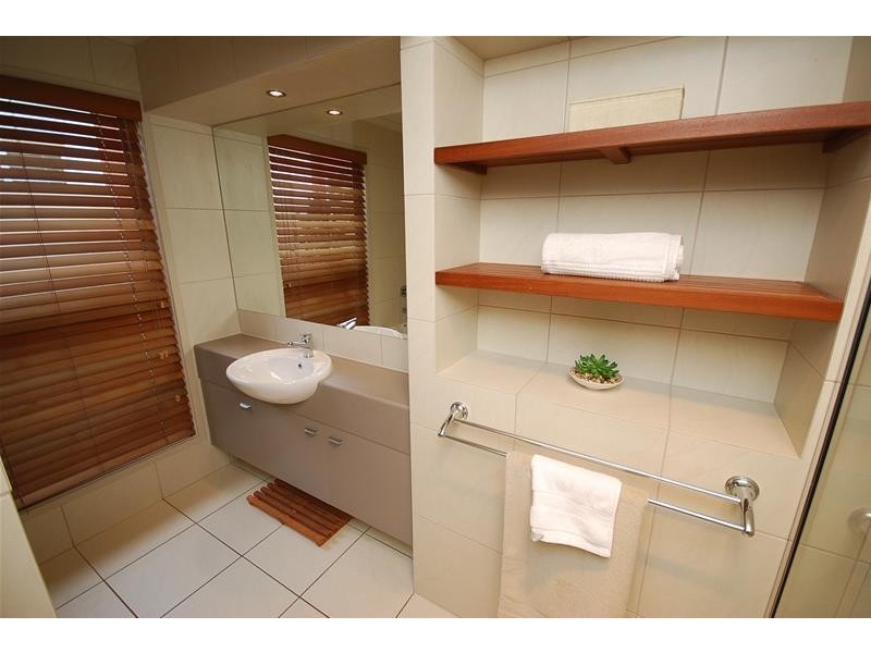 6 St Lucia Crescent, Parrearra QLD 4575