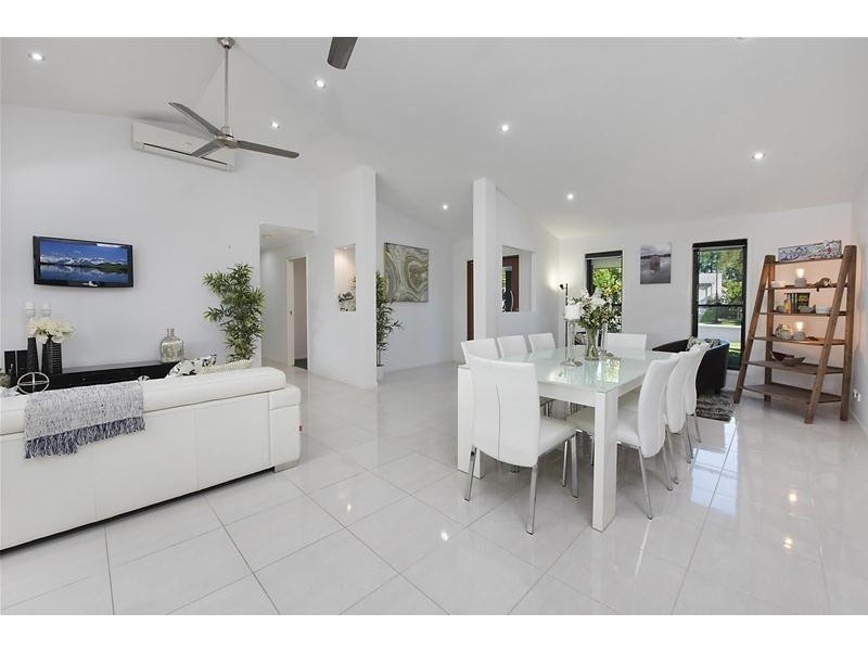 69 Frogmouth Circuit, Mountain Creek QLD 4557