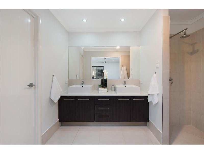 69 Frogmouth Circuit, Mountain Creek QLD 4557