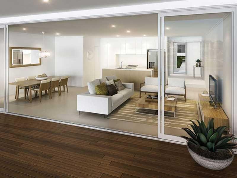 9 South Bay Drive, Varsity Lakes QLD 4227