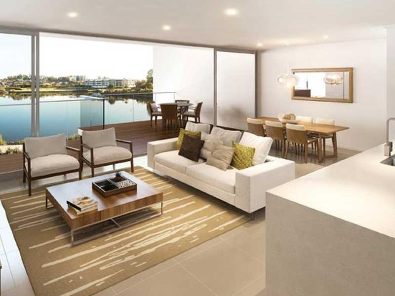 9 South Bay Drive, Varsity Lakes QLD 4227