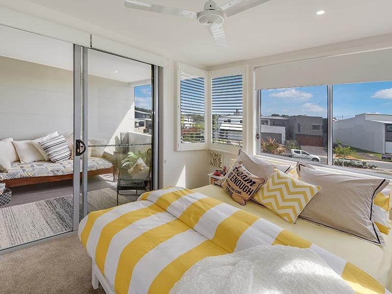 12 Machans Lane, Maroochydore QLD 4558