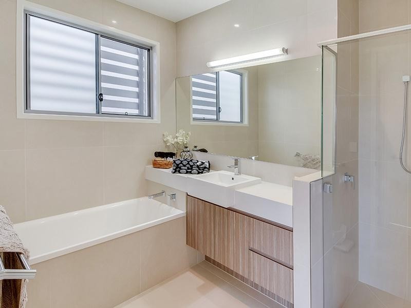 12 Machans Lane, Maroochydore QLD 4558