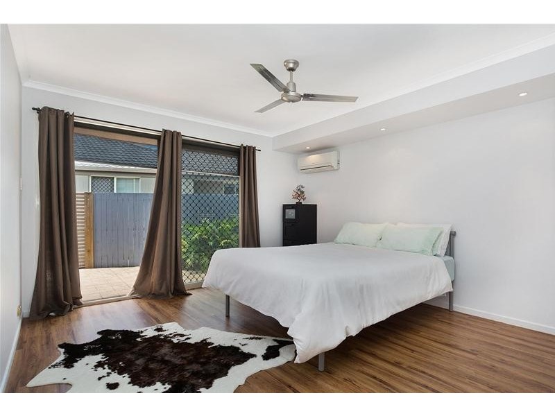 2 Satinwood Place, Mountain Creek QLD 4557