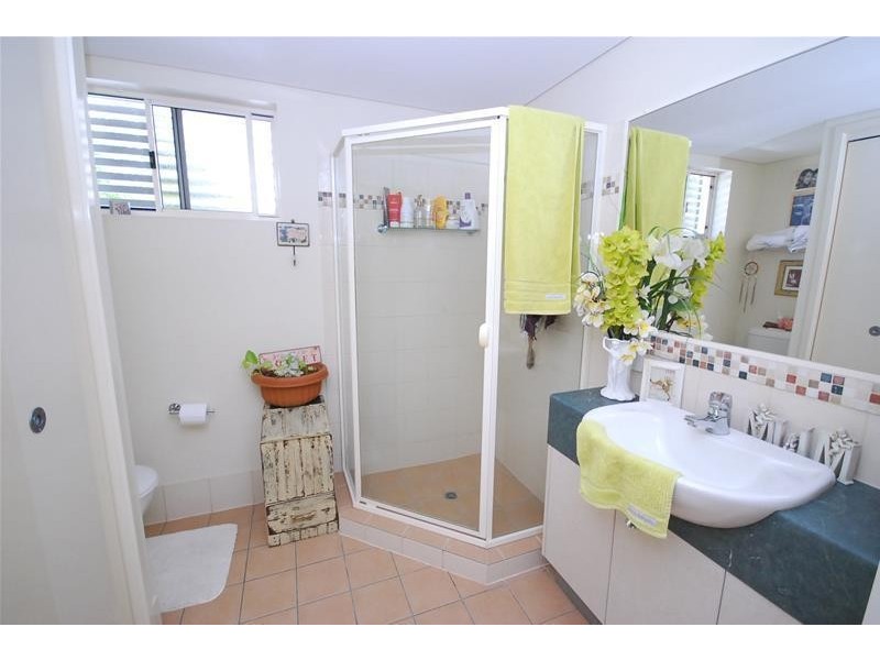 4/100 River Esplanade, Mooloolaba QLD 4557