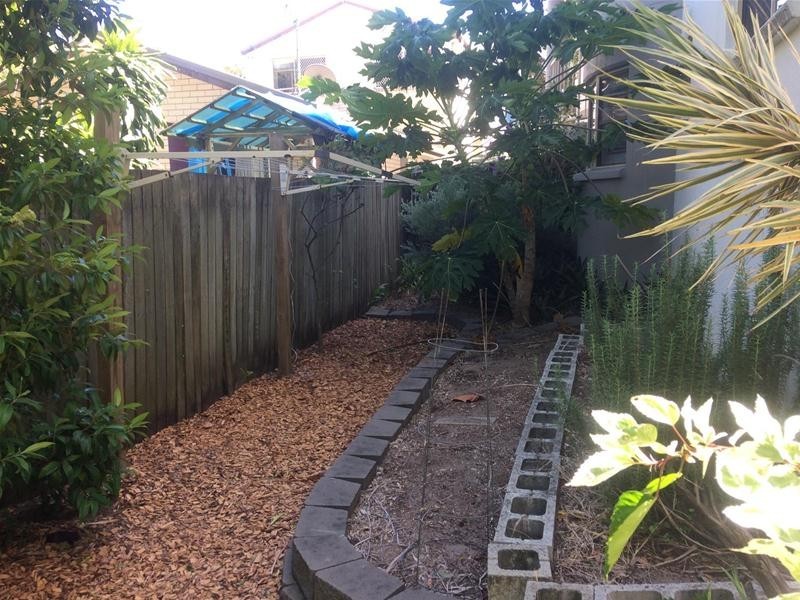 1/13-15 Marjorie Street, Mooloolaba QLD 4557