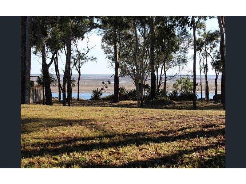 48 Moreton Street, Toogoom QLD 4655