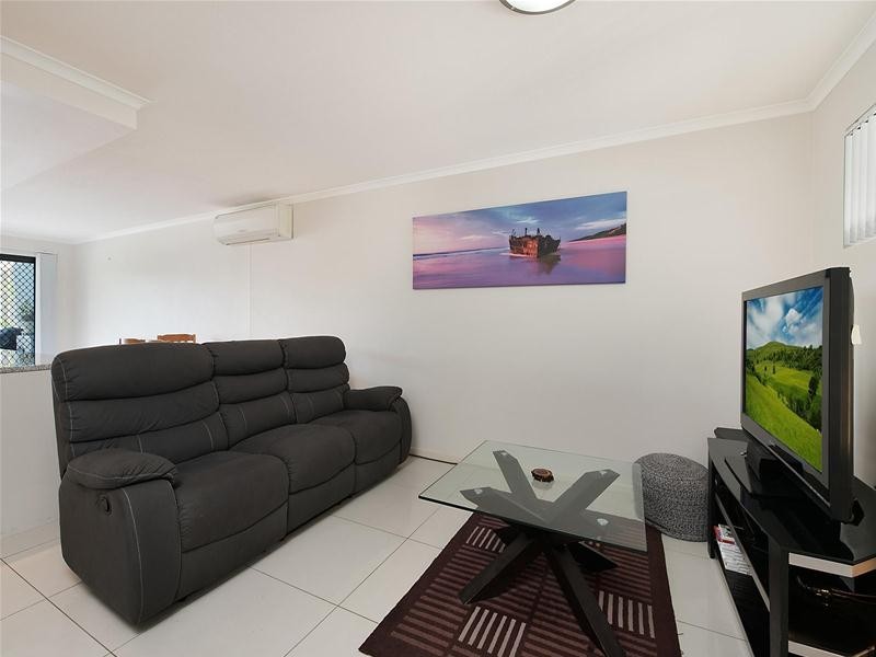 17/40 Primary School Court, Maroochydore QLD 4558