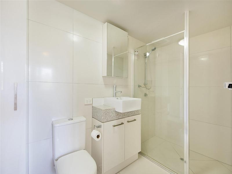 17/40 Primary School Court, Maroochydore QLD 4558