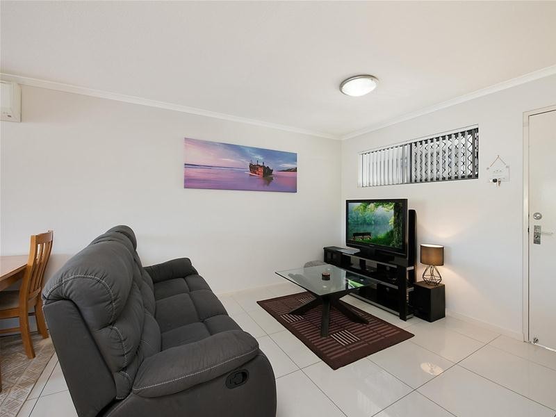 17/40 Primary School Court, Maroochydore QLD 4558