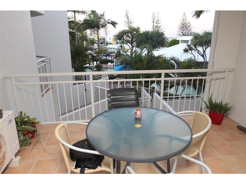 321/180 Alexandra Parade, Alexandra Headland QLD 4572