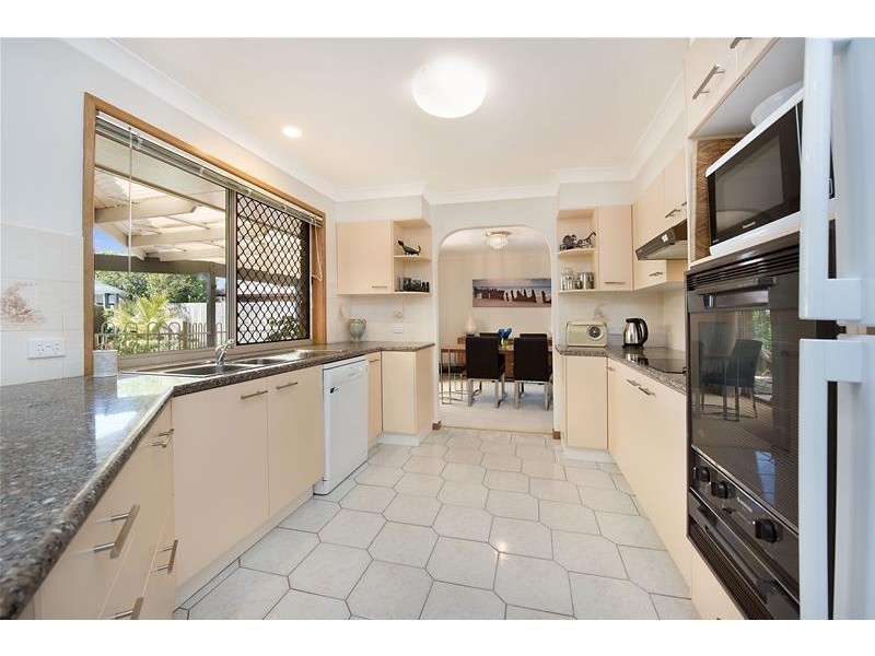 99 Beerburrum Street, Aroona QLD 4551