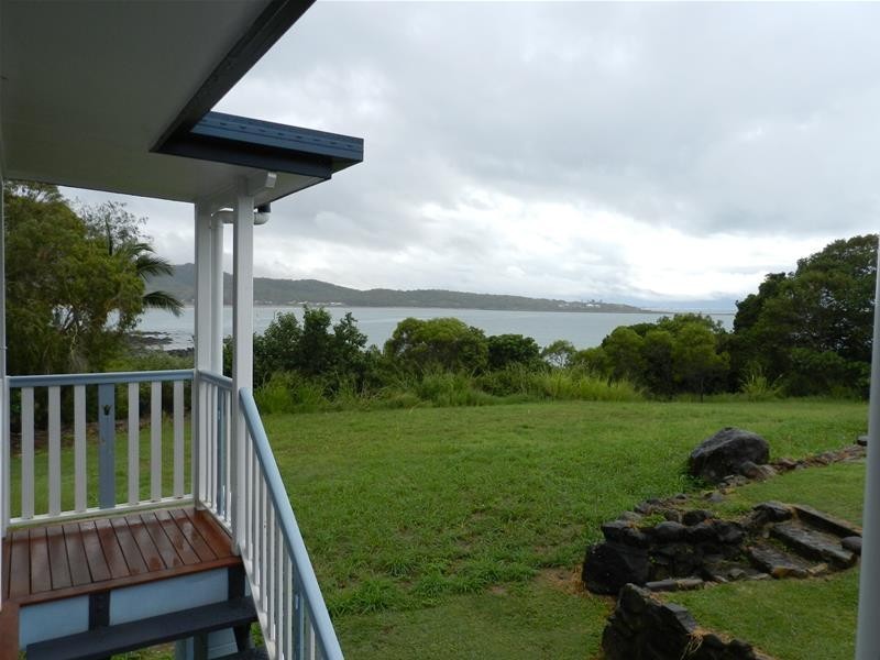 3 Inlet Court, Campwin Beach QLD 4737