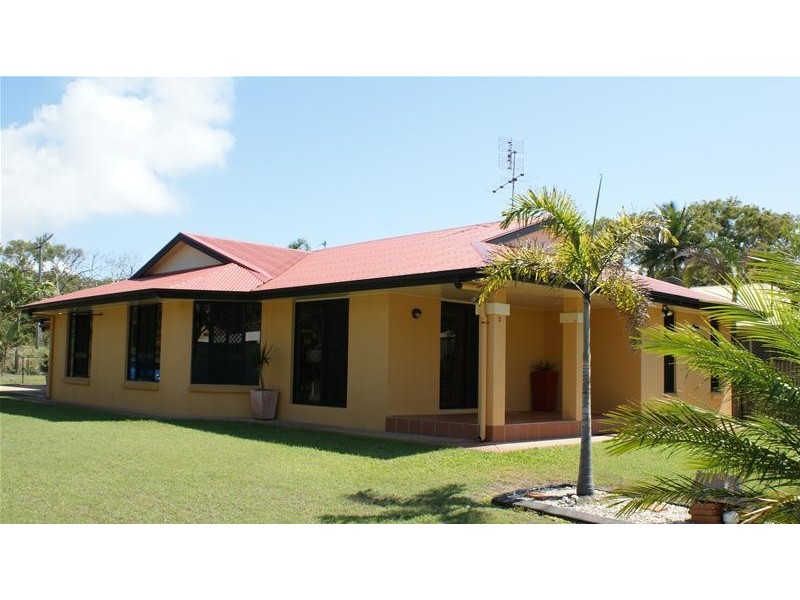 7 Zelma Street, Grasstree Beach QLD 4740