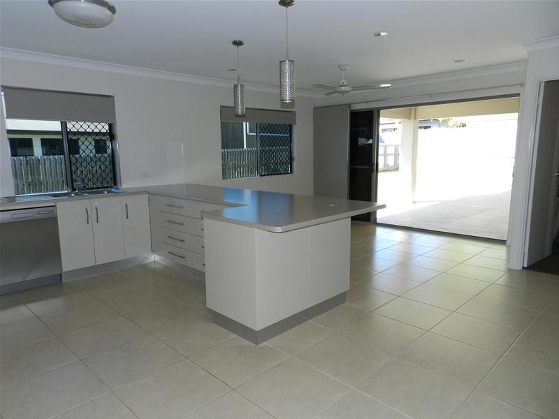 3 Credlin Court, Sarina QLD 4737