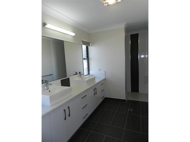 3 Credlin Court, Sarina QLD 4737