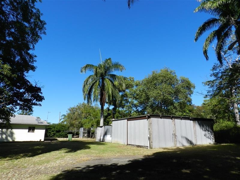 771 Sarina Beach Road, Sarina Beach QLD 4737