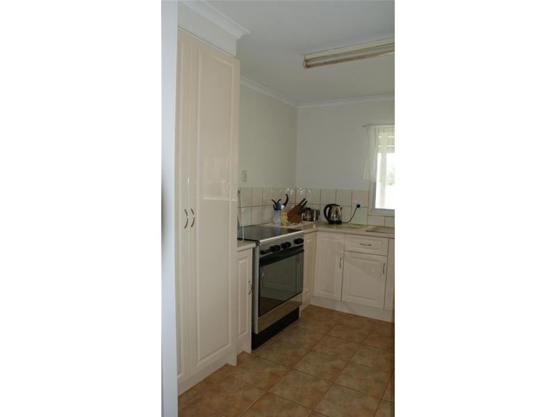 83035 Bruce Highway, Clairview QLD 4741