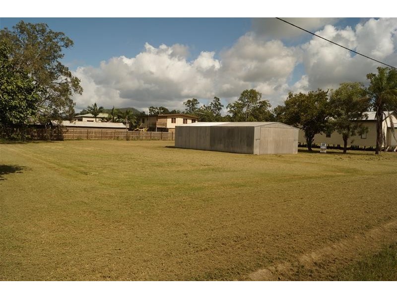 18-20 Graham Street, Koumala QLD 4738